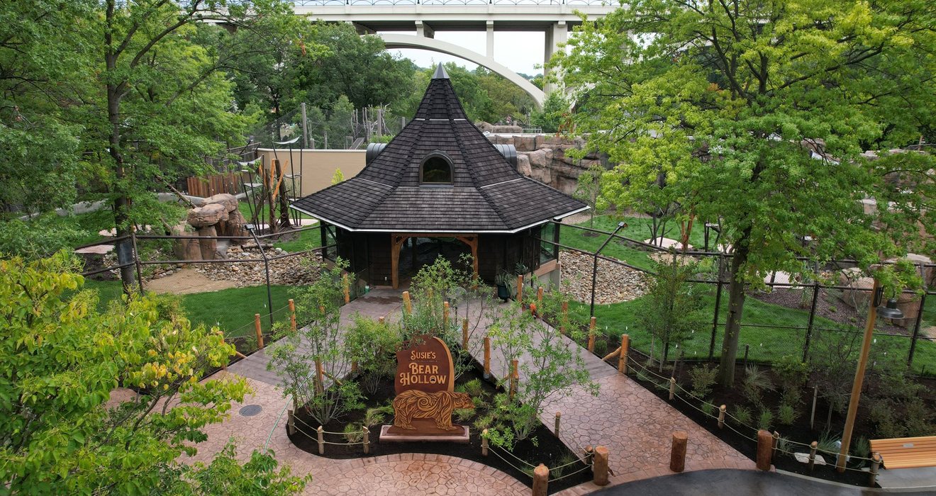 CLEVELAND METROPARKS ZOO OPENS TRANSFORMATIVE SUSIE’S BEAR HOLLOW